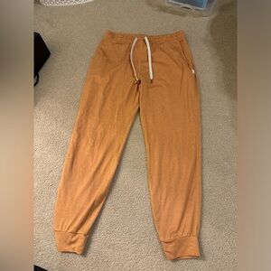 Vuori Joggers
